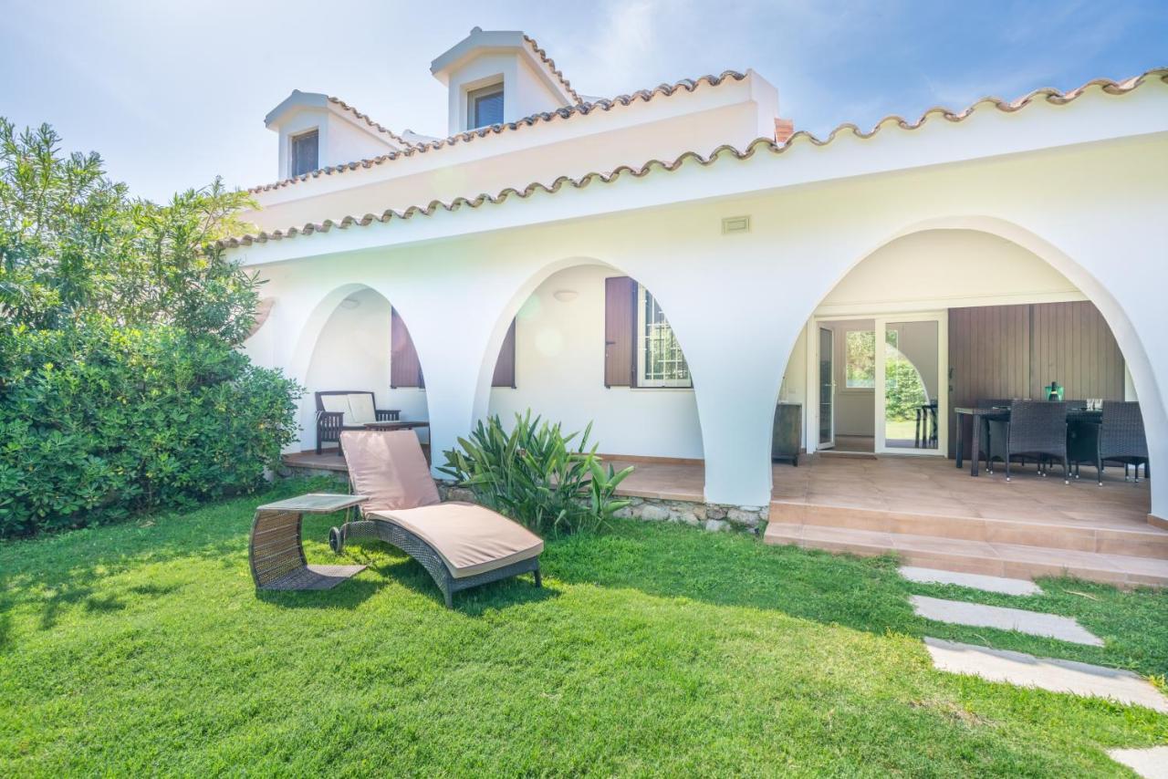 Villa Acquario - Giardino - 200 mt dalla spiaggia Torre delle Stelle Esterno foto