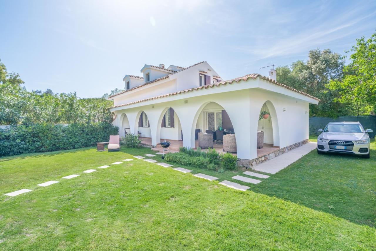 Villa Acquario - Giardino - 200 mt dalla spiaggia Torre delle Stelle Esterno foto